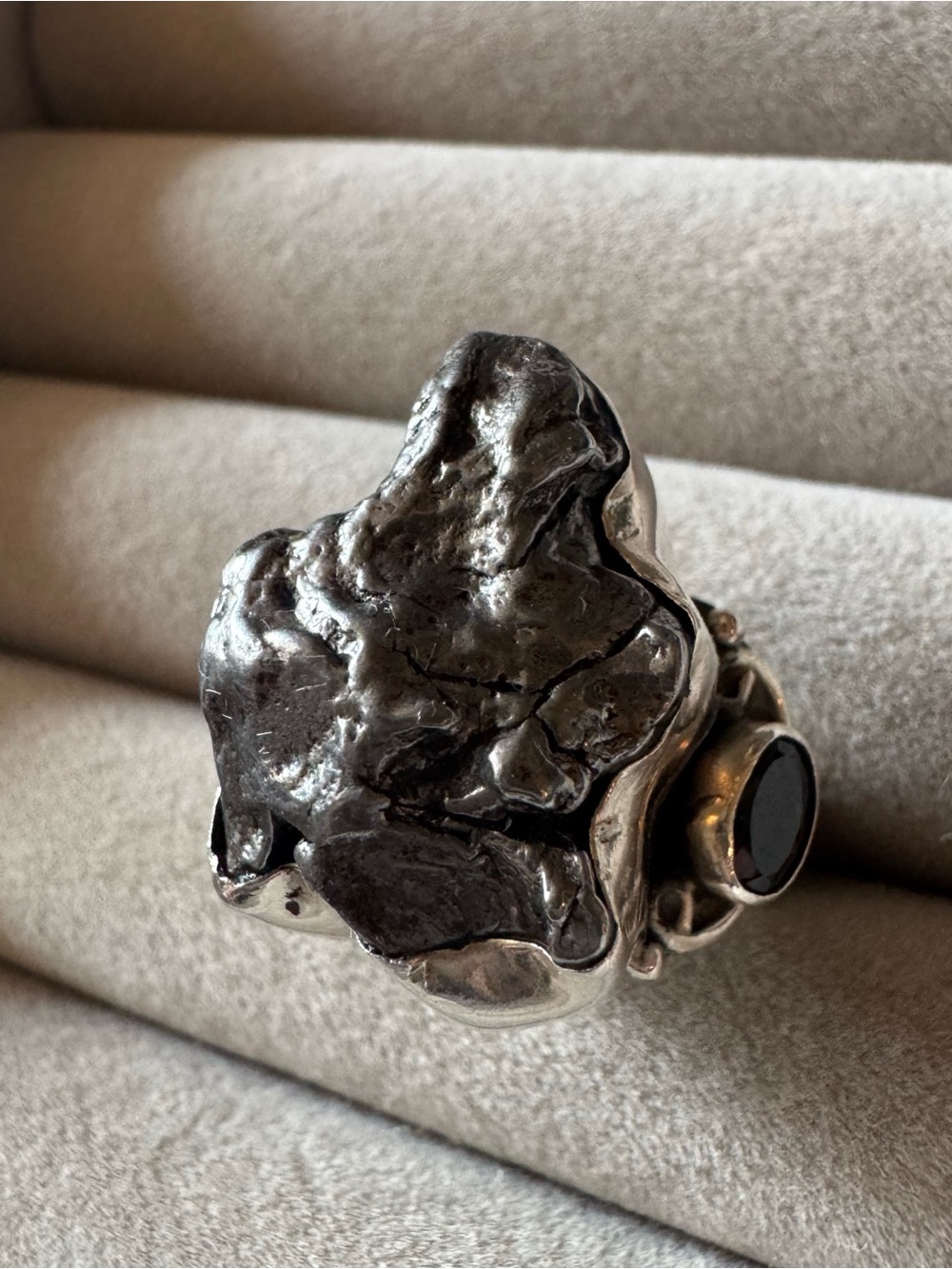 Campo del Cielo Meteorite Black Spinel 925 Sterling Silver Ring Size 8